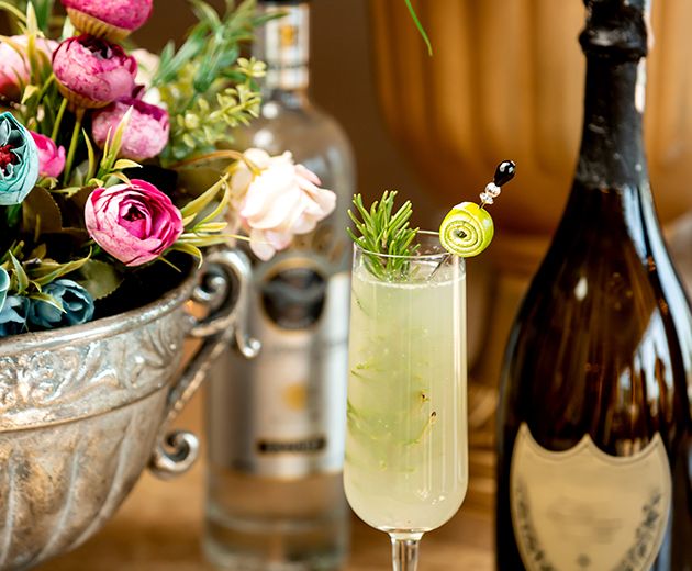 How Much Alcohol Do You Need for a Party? Host Guide